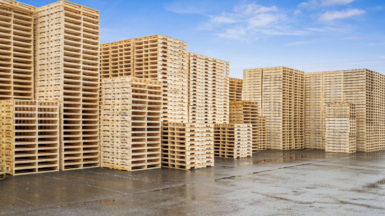 Stacked custom timber pallets built by CMTP, an Australian pallet manufacturer